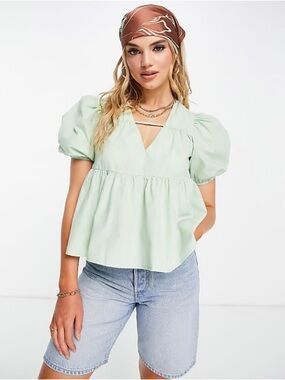 ASOS Mint Green V‑Neck Puff Sleeve Peplum Top